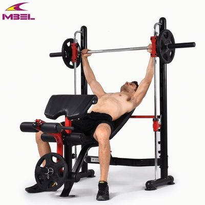 Equipo de acondicionamiento físico con dimensiones de caja de 1970x555x230 mm