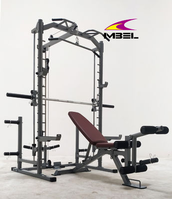 Entrenador funcional ajustable para unisexo Equipo de gimnasio de potencia Smith Machine Estante de sentadillas con estribo de lateral y cruce de cable